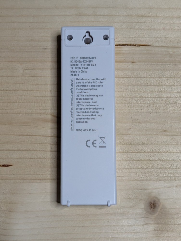 TX141TH-BV4 La Crosse Technology Wireless Temperature & Humidity Sensor