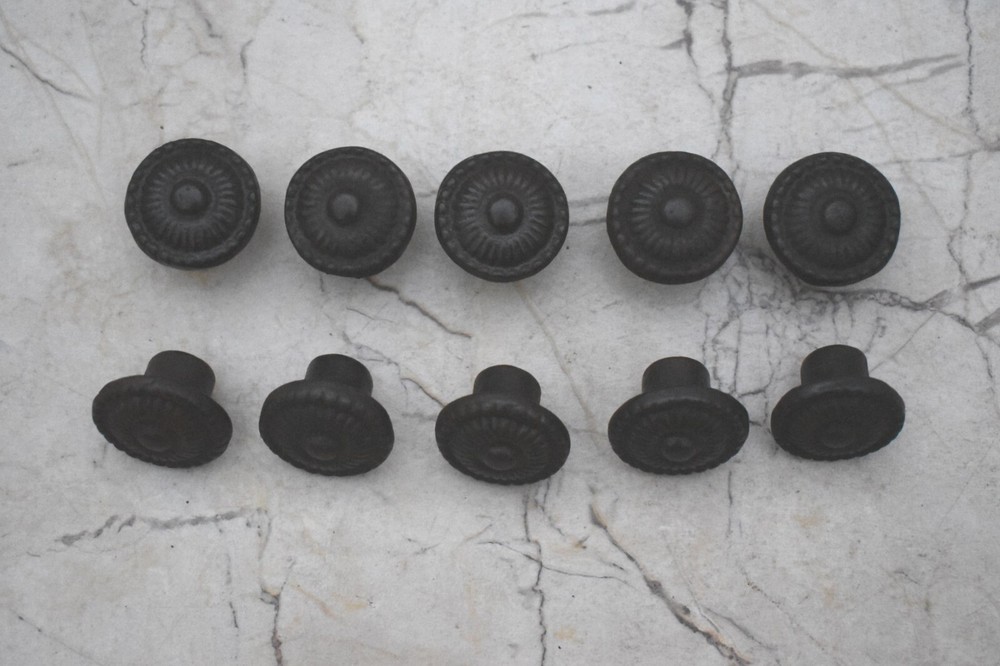 Vintage cast Iron door knobs cabinet round drawer handles pull rustic 10 pcs