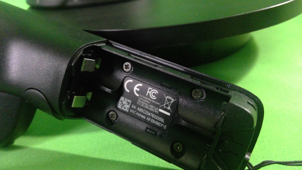 Acer Virtual Reality Windows Head-Mounted Display-H7001 Headset and Controllers.