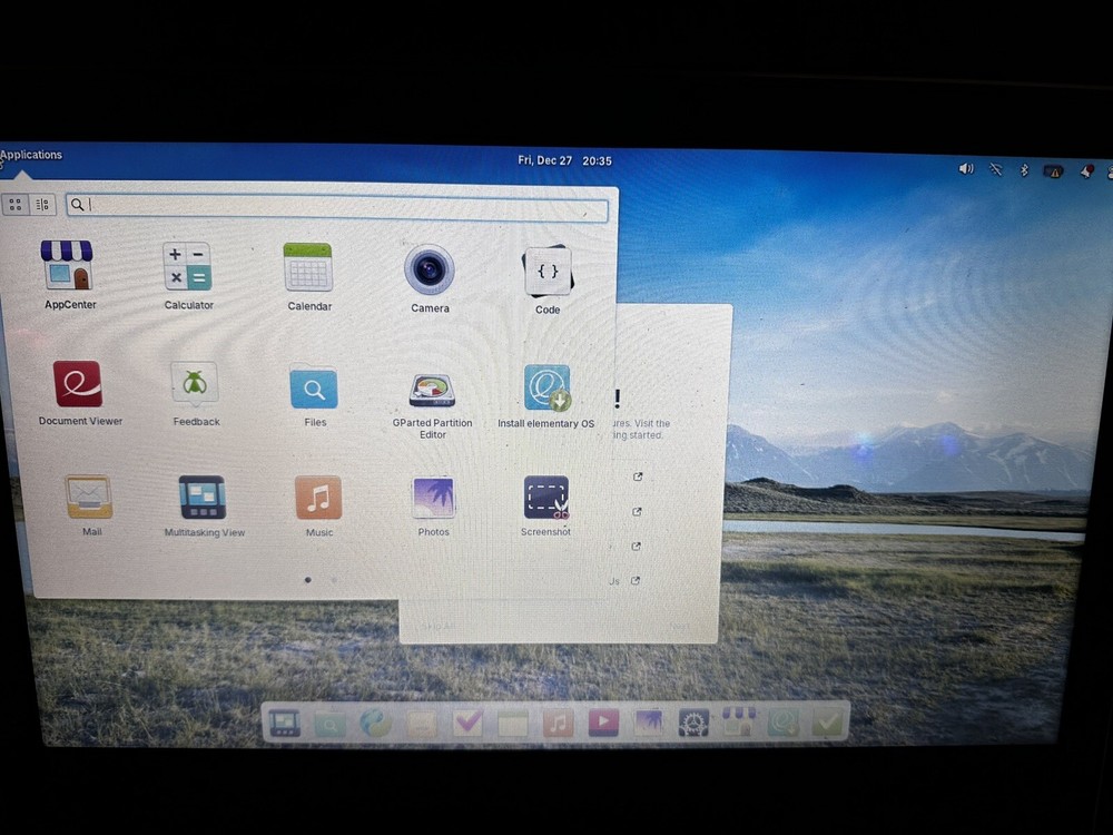 Elementary OS 8.0 64bit USB Drive Linux Live Bootable Installer