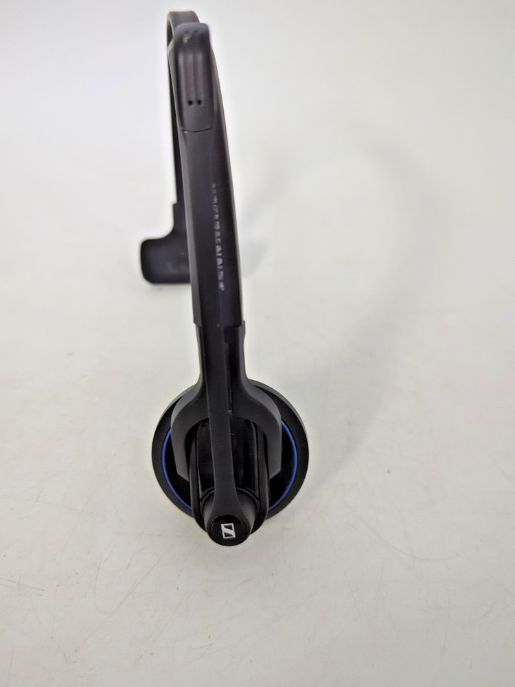 SENNHEISER MB-PRO1 BLUETOOTH HEADSET WITH BASE