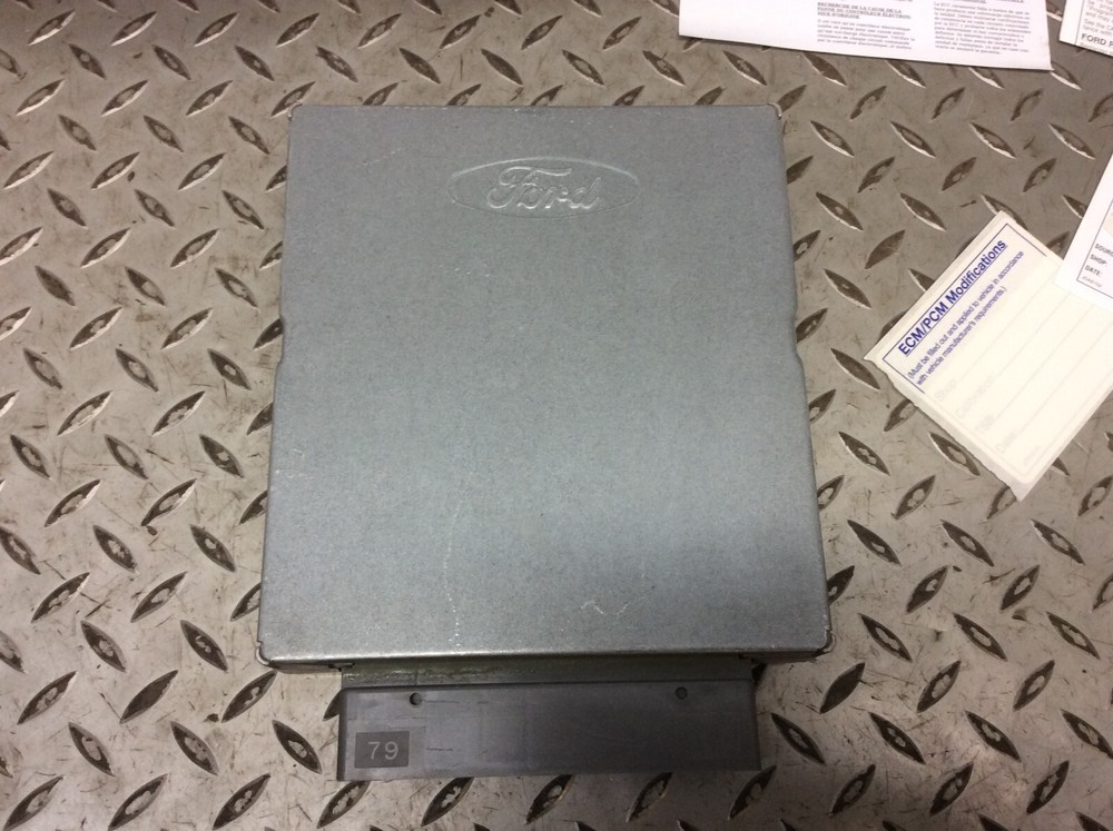 1996 1997 Ford Explorer Mercury Mountaineer 5.0L Engine Control Module ECM