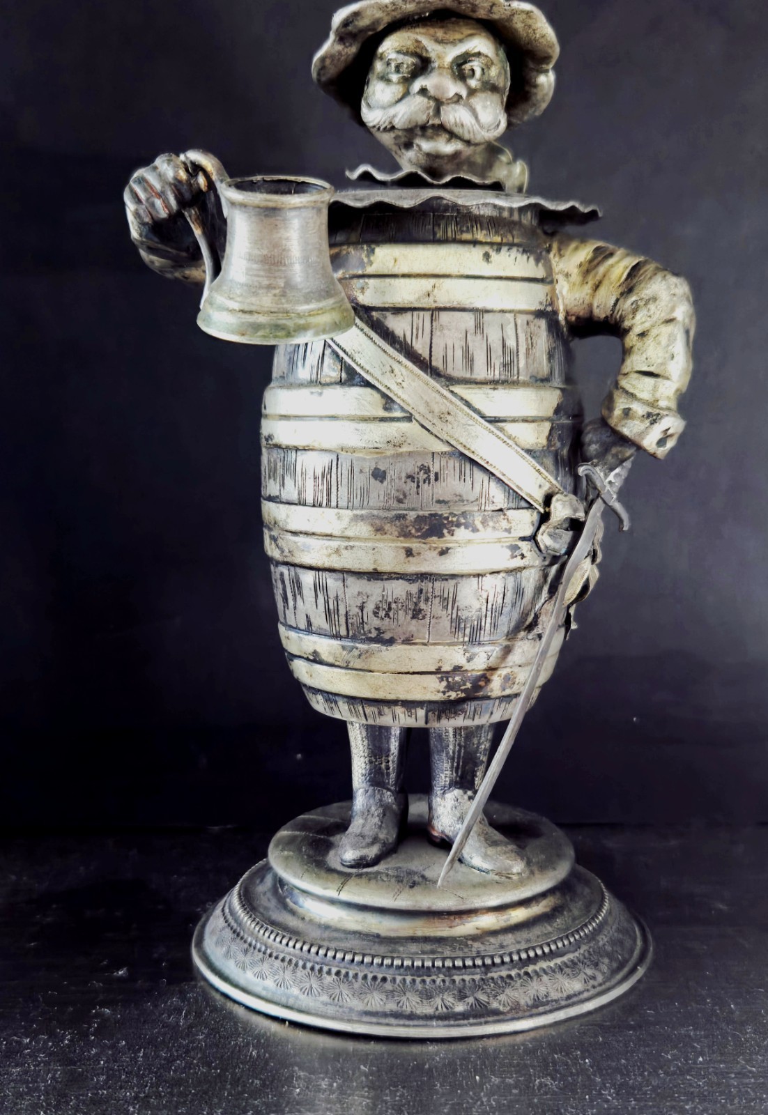 ANTIQUE HANAU GERMAN STERLING SILVER CUP TANKARD BEER STEIN DRUNK MAN FIGURE