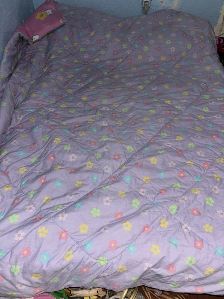 Sanrio Hello Kitty Reversible Comforter