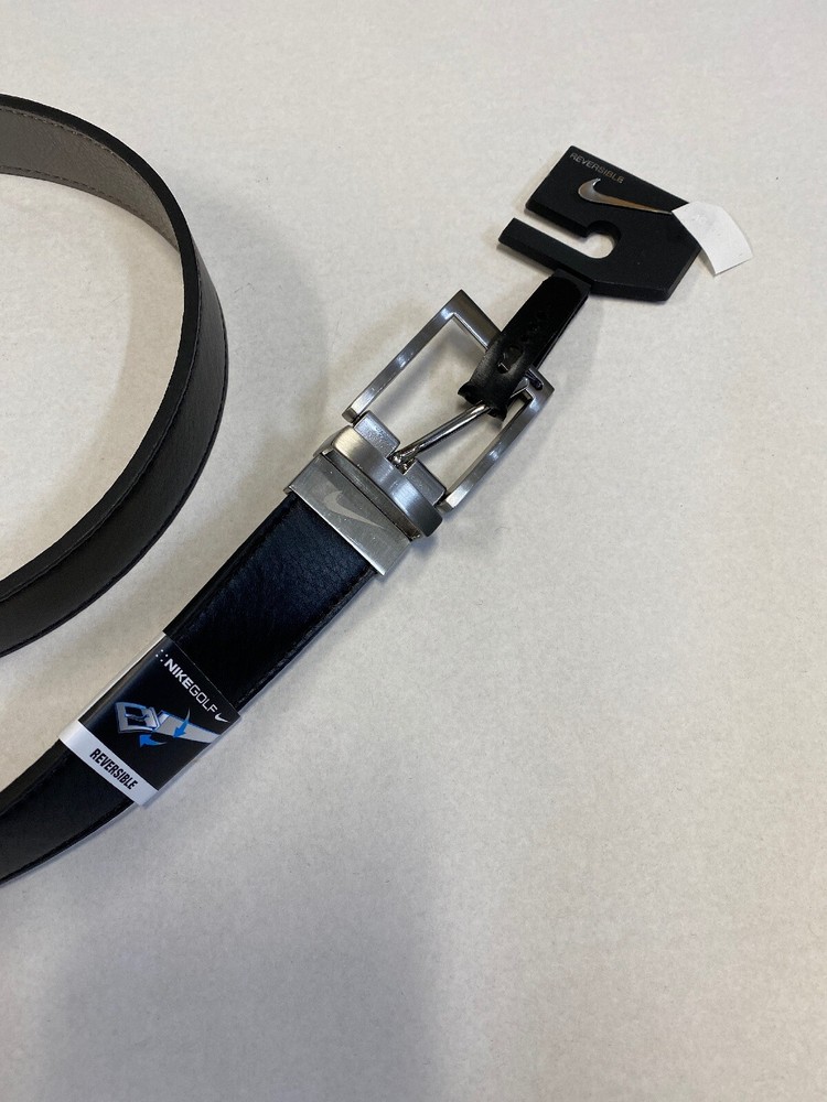 Nike Golf  Reversible Black / Grey  Belt  Sz 32