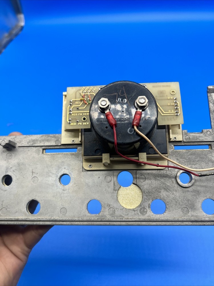 HP 8640B FRONT PANEL FOR SIGNAL GENERATOR - NICE!!