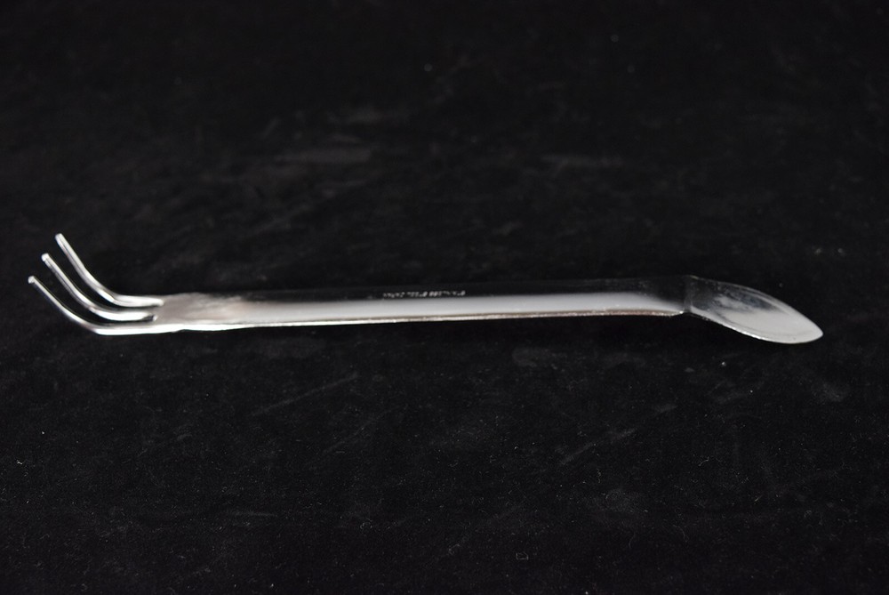 Japanese Stainless Bonsai Root Rake with Spatula - Multi Function Gardening Tool