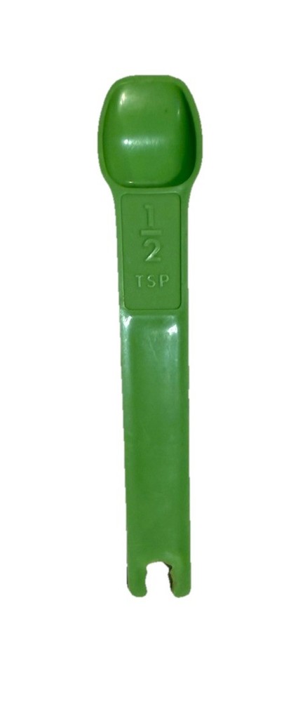 Tupperware Measuring Spoon Green Color 1/2 Teaspoon Replacement JAN26