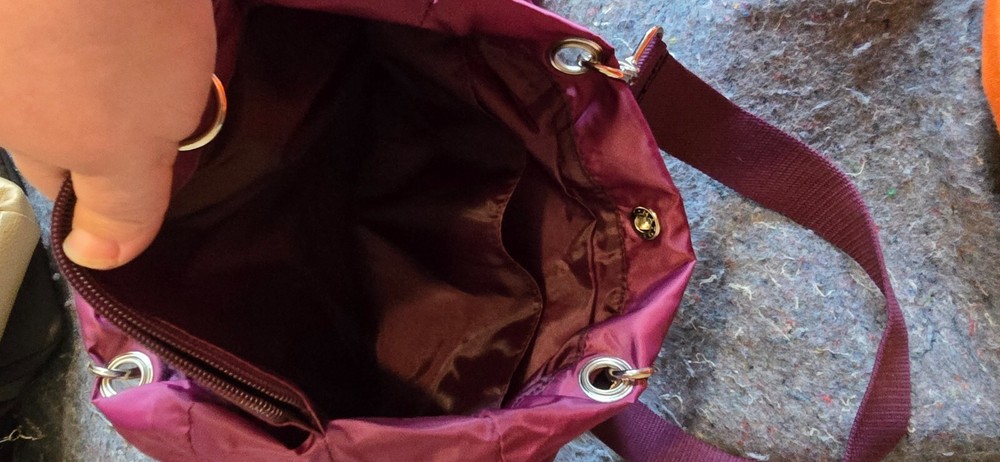 Vtg purple puff quilted purse EUC