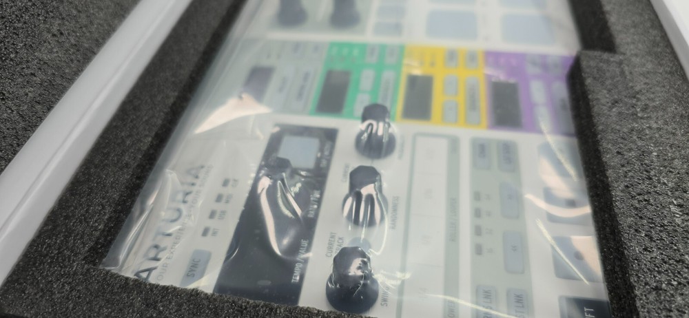 Arturia BeatStep Pro Controller and Sequencer-NEW