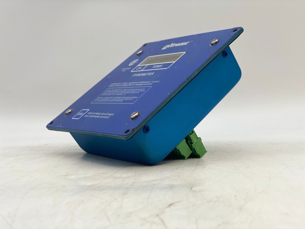 Altronic DPYH-4398U Pyrometer 8 Point Display (Used)