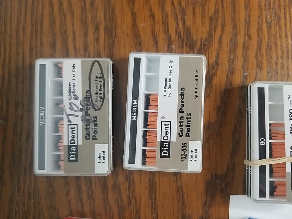 Lot Of Gutta Percha Points