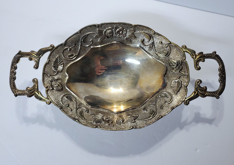 Vintage STUDIO SILVERSMITHS Silver Plate Floral Footed Oblong Dish Double Handle