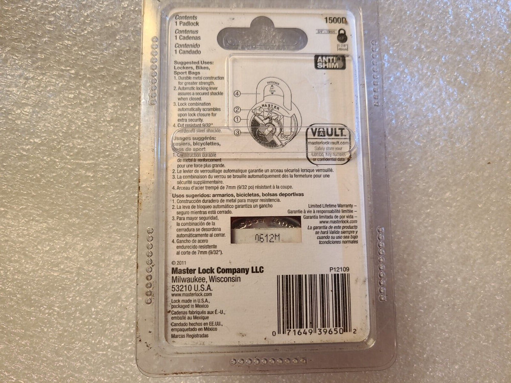 Master Lock 1500D 3/4” Combination Padlock Black/Silver