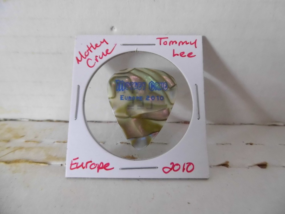 MOTLEY CRUE "TOMMY LEE" 2010 EUROPE GUITAR PICK~READ DESCRIPTION (#28~9)