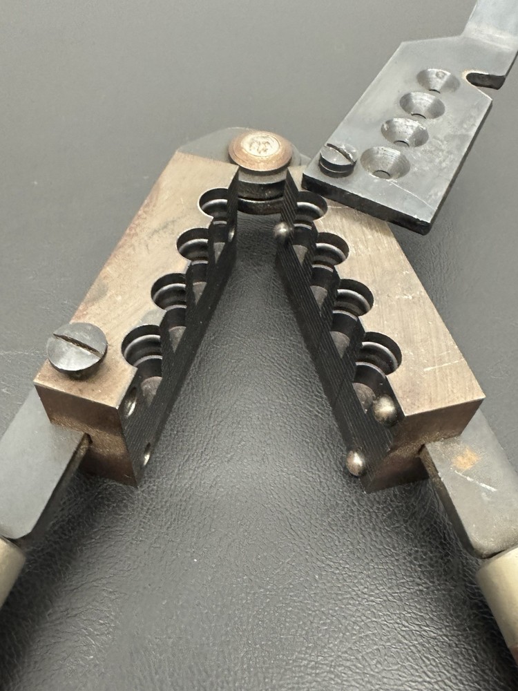 Lyman Bullet Mold 429360