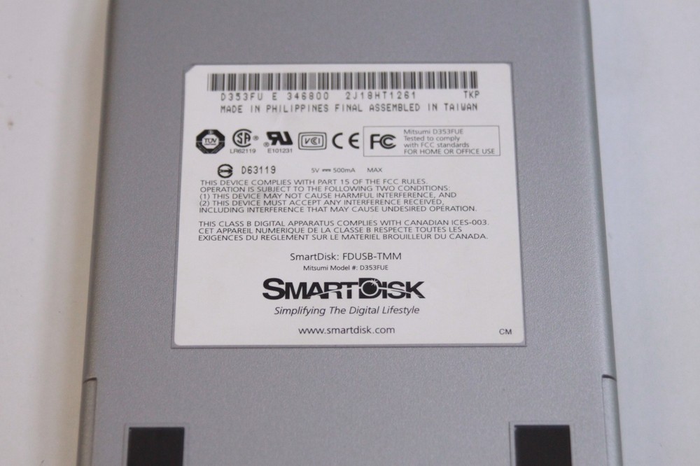 SmartDisk FDUSB-TMM, which is a USB 3.5" External Floppy Disk Drive
