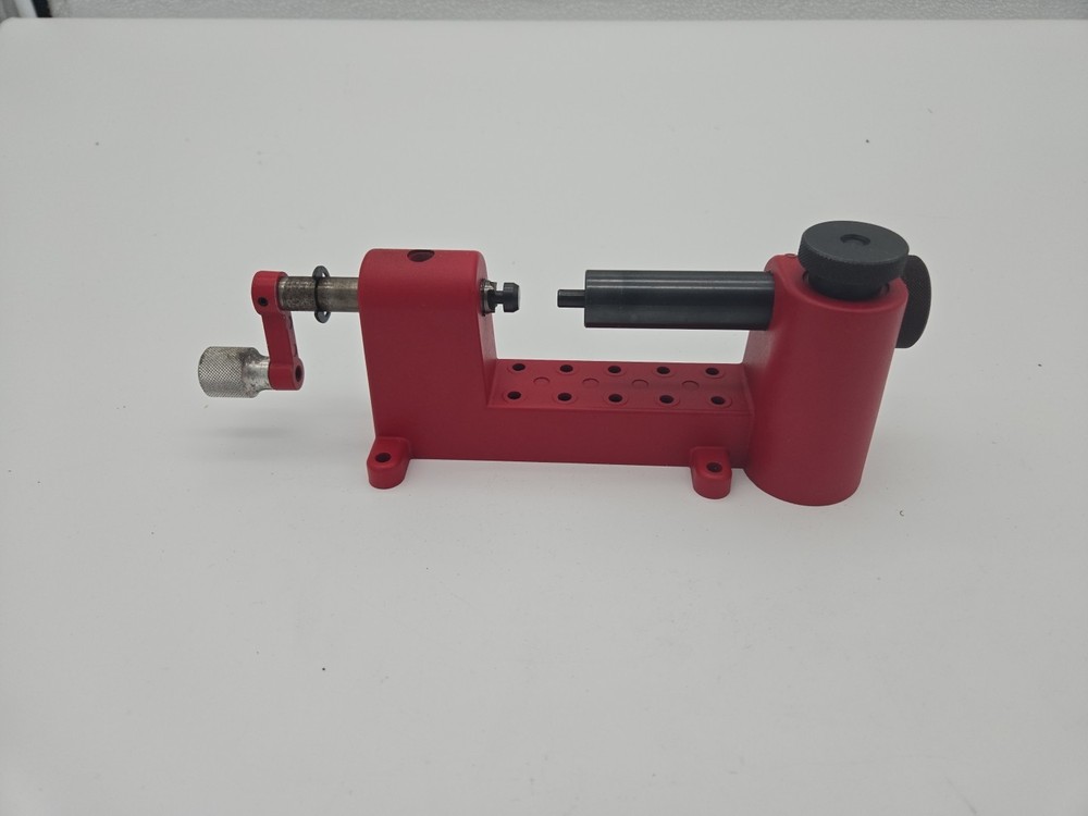 VINTAGE HORNADY PACIFIC RELOADING TOOL DELUXE CASE TRIMMER