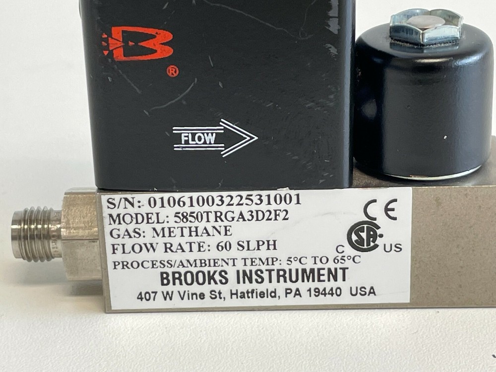 U2: Brooks 5850TR Mass Flow Controller 5850 TR Series
