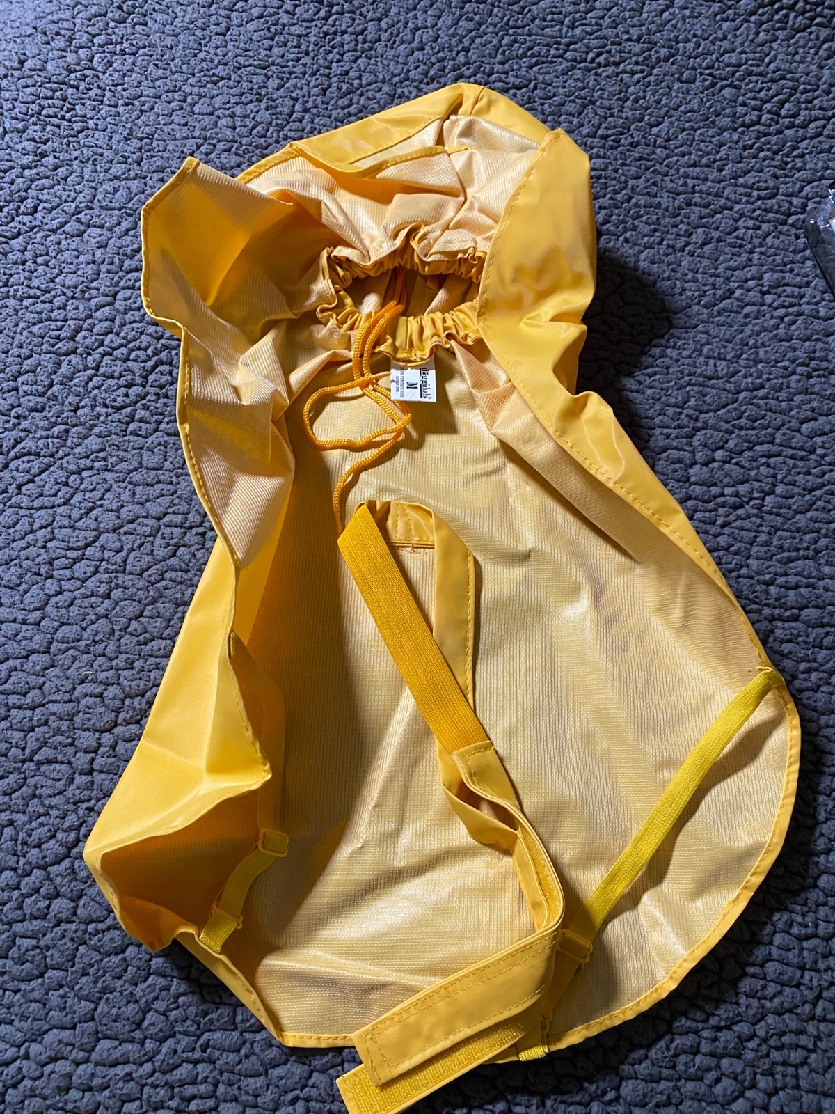 DoggiDuds Dog Rain Slicker Pancho - Size Medium - Dog Vinyl Rain Coat