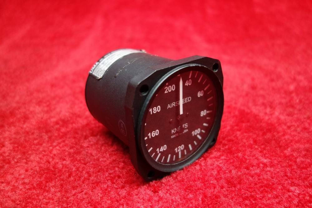 UMA Instruments Airspeed Indicator PN T16-311-200