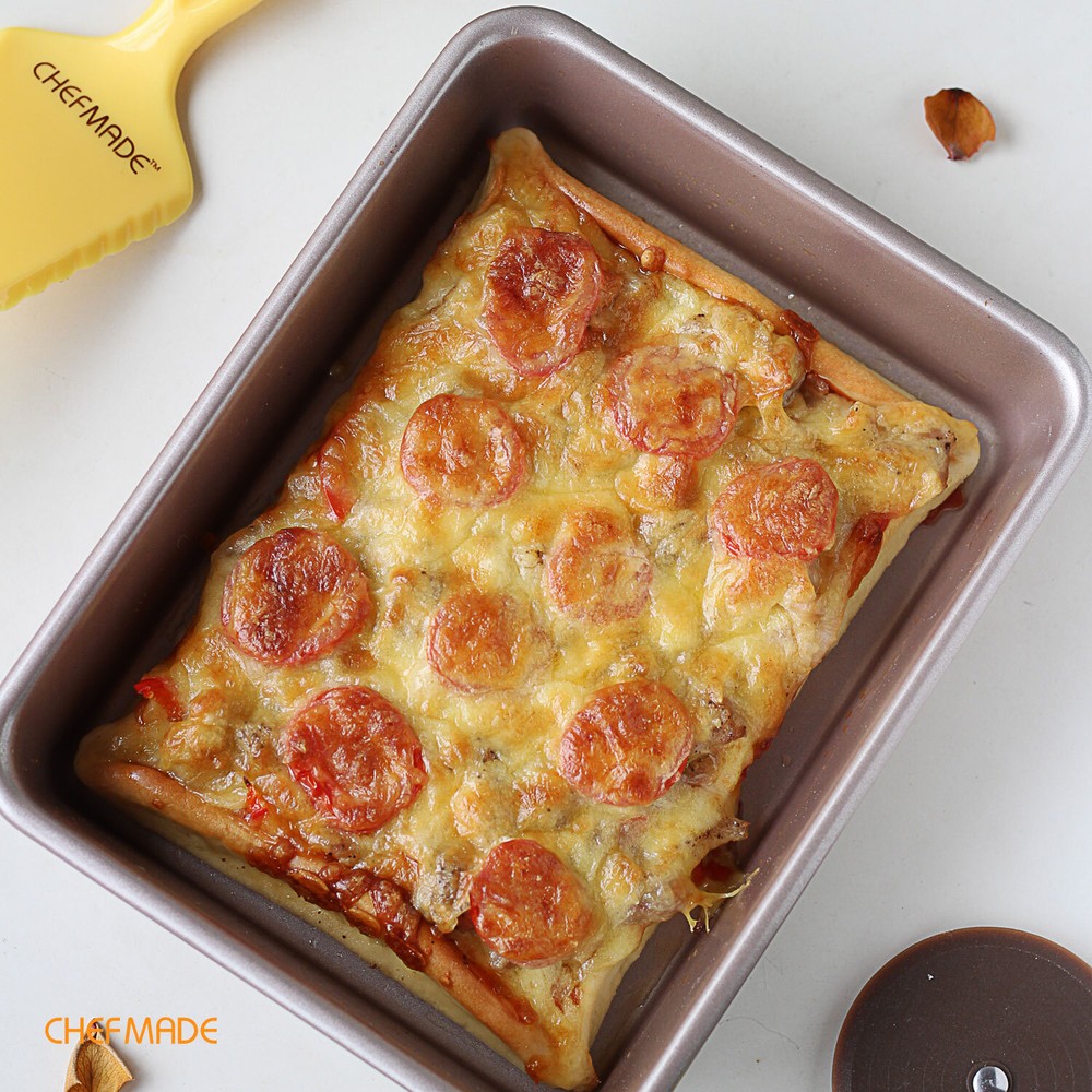 CHEFMADE Square & Rectangle Cake Pan, Nonstick Non-Teflon Baking Pan