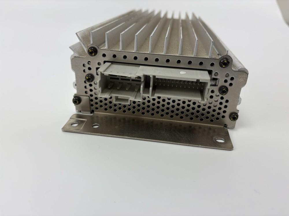 2002 Cadillac Escalade Amplifier AMP 15060881