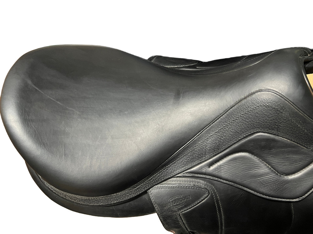 Devoucoux Chiberta Lab Jumping Saddle | Arcade Normale | 17.5” | 2ABR | D3D 2023