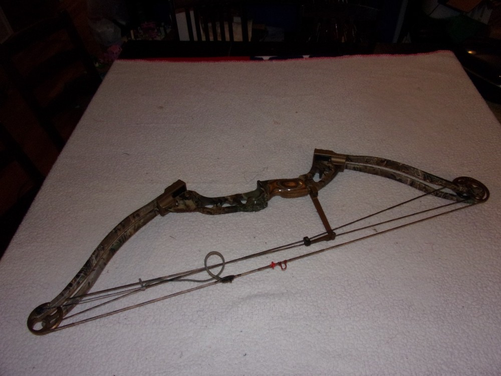 Fred Bear Code Left Hand  Compound Bow