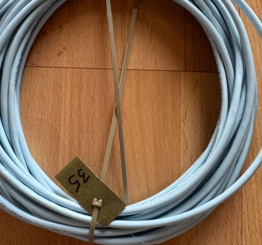 Lucent Cat 5 Network Cable Light Blue ~35ft ~ 106871809