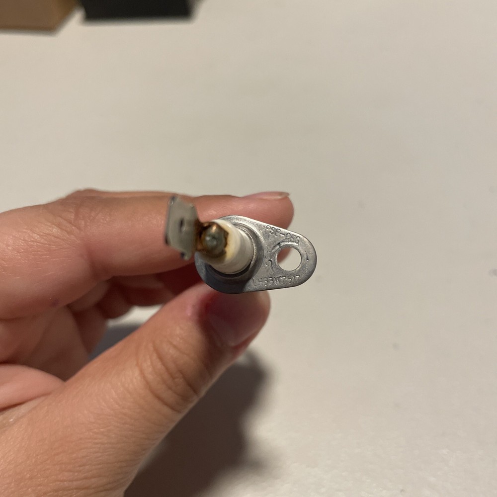 PSE-CES LH33W2517 Carrier Furnace OEM flame sensor