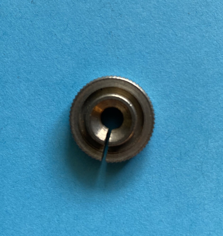 *NOS* 1743-SINGER-THREAD REGULATOR CAP NUT *FREE SHIPPING*