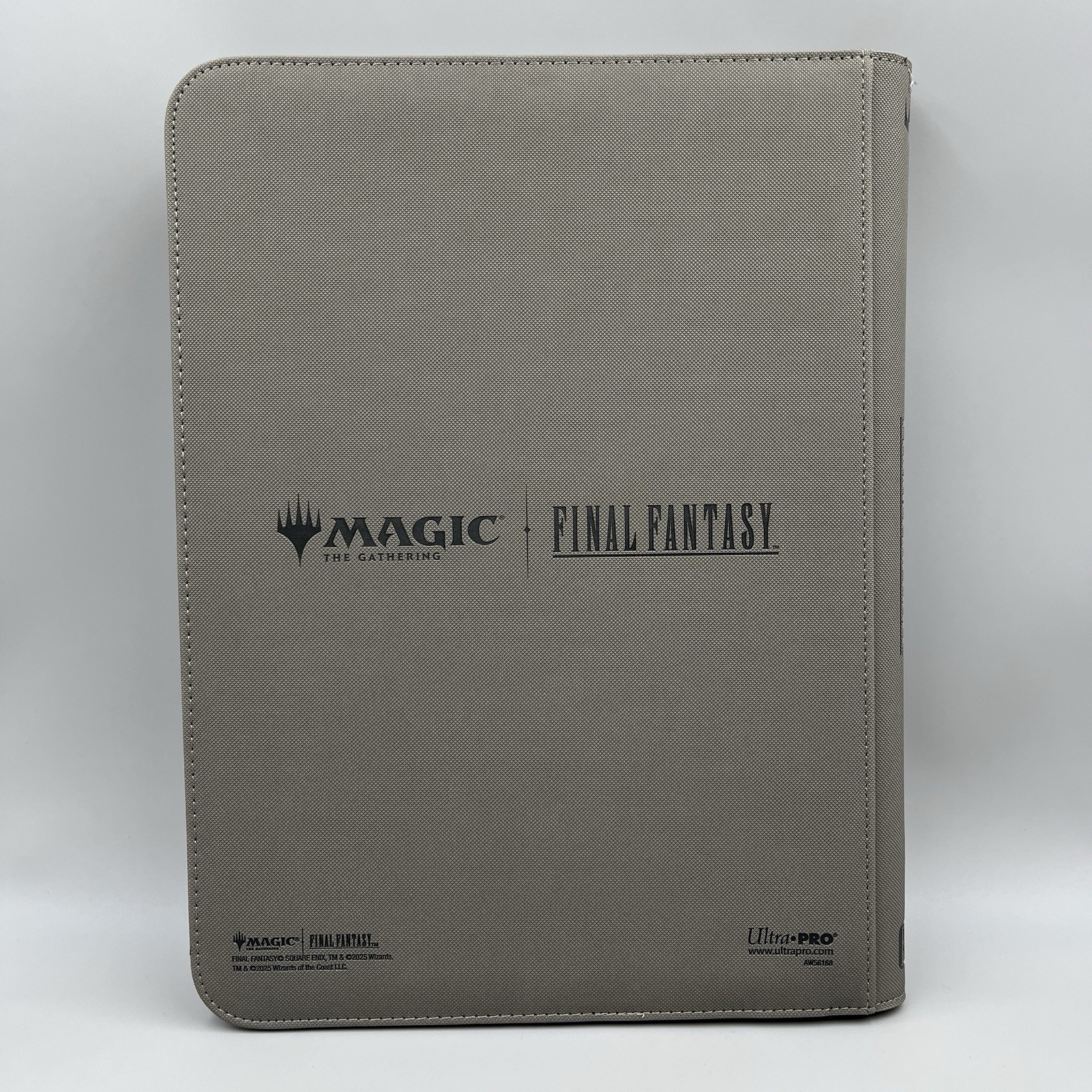 Ultra PRO MTG Final Fantasy Sephiroth Planet’s Heir - 9 Pocket Zip Pro Binder