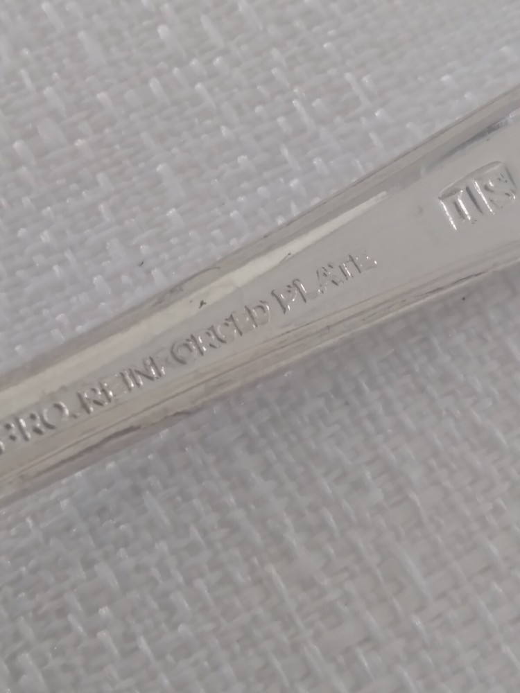 Rogers & Bro EXQUISITE 5 Teaspoons Silverplate Flatware