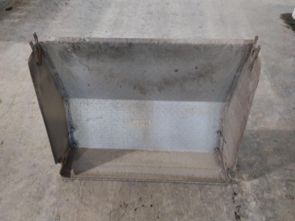 Replaces NA 2011 FREIGHTLINER CASCADIA 125 BATTERY BOX COVER , MN