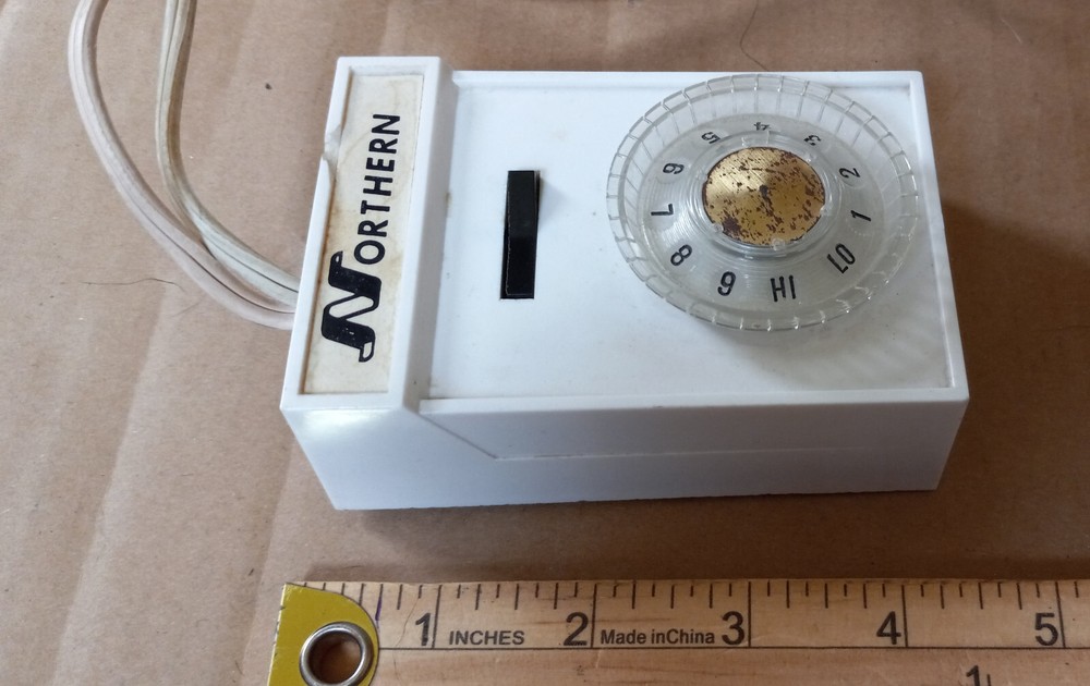 Northern Blanket Control #613A-E23623 - Used