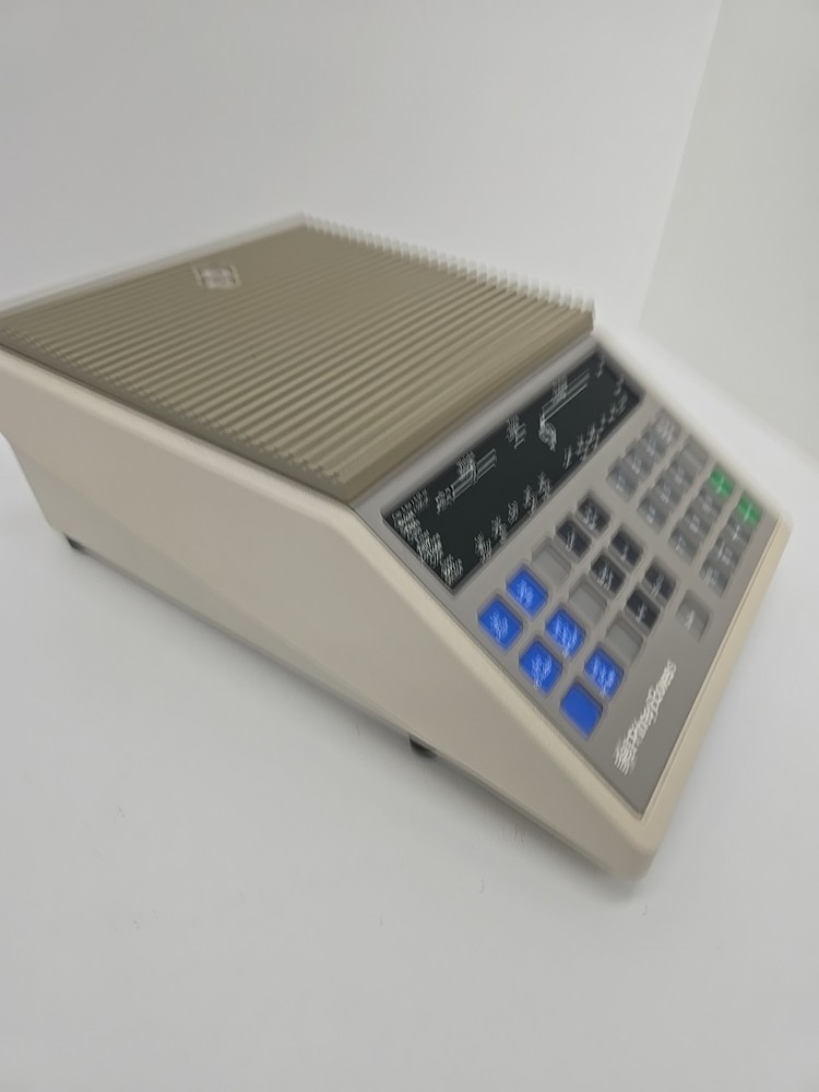 Pitney Bowes 5820 Postage Scale