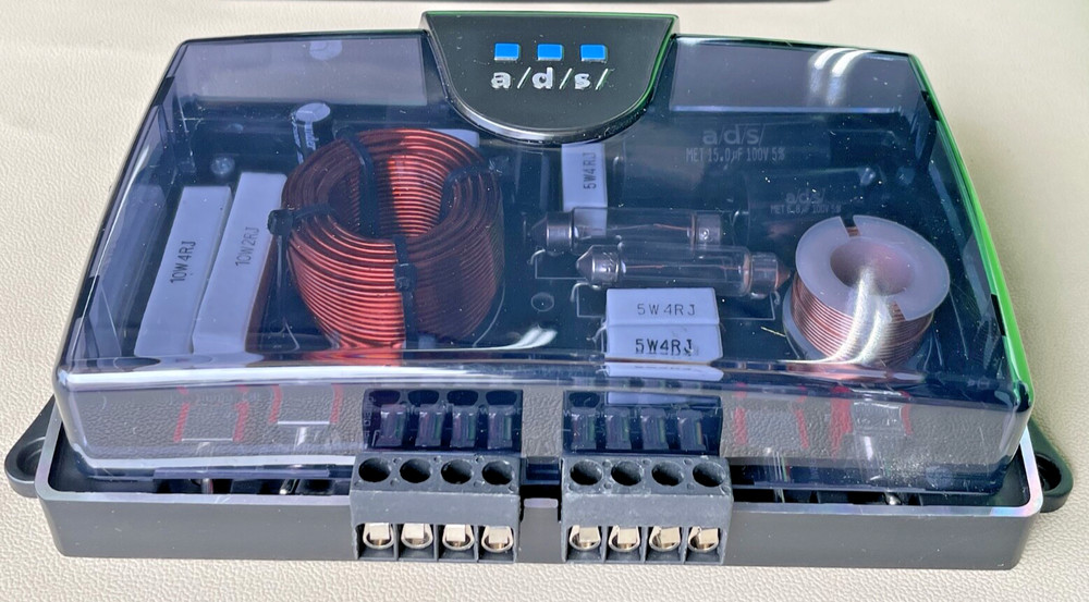 Old School A/D/S 346CS Crossover Pair, Display Unit