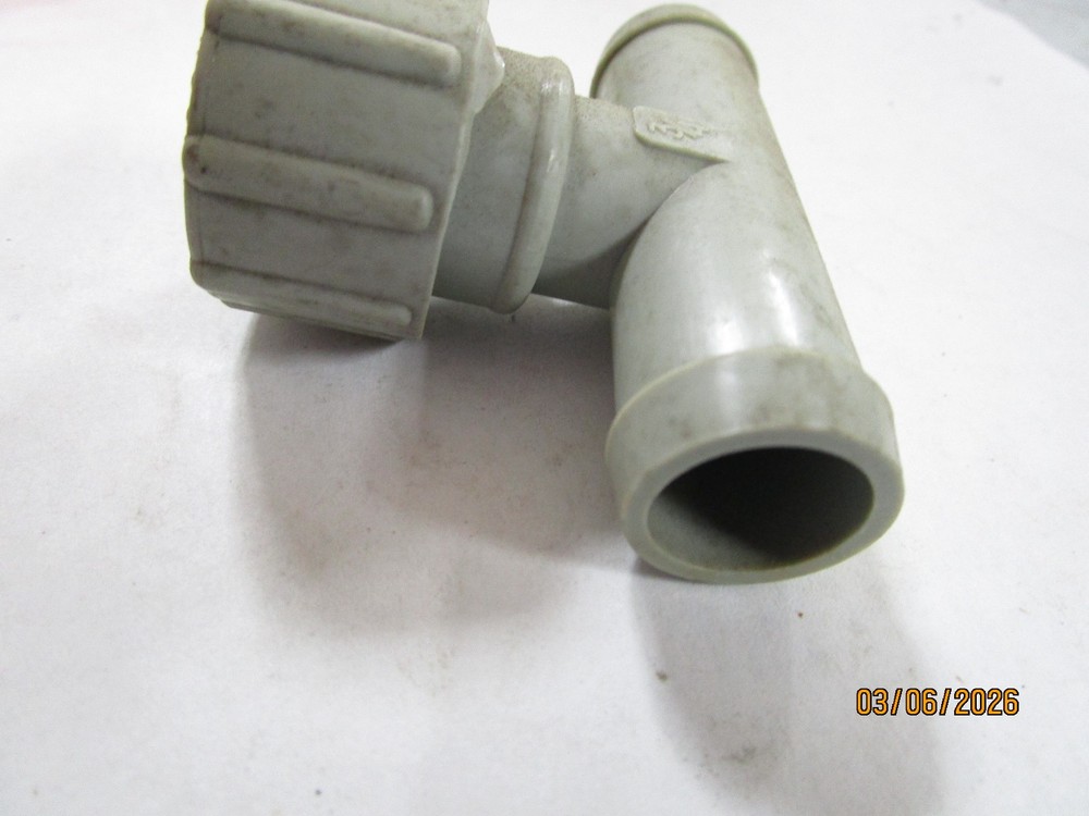 Engine Coolant Flush Needa 47120 (white, no factory packaging)