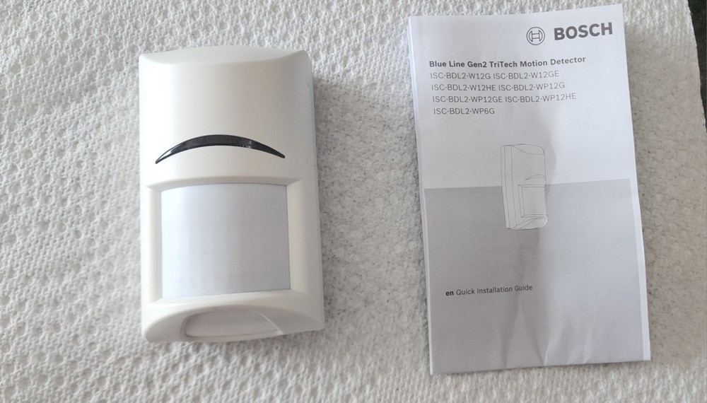 Bosch Tritech Motion Detector - ISC-CDL1-W15G