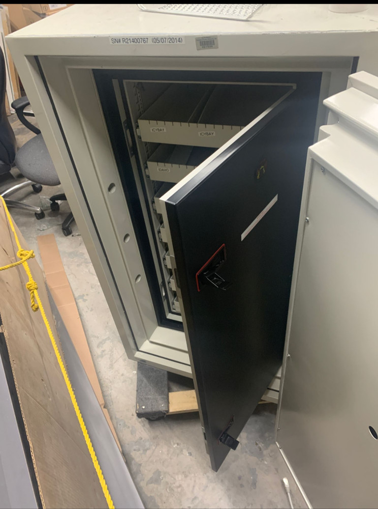 PHOENIX SAFE Data Commander 4620 Series Media Safe