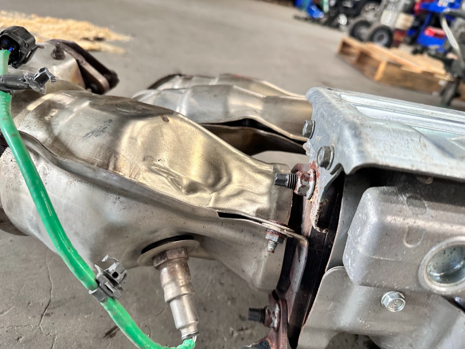 19-25 SUBARU ASCENT TURBOCHARGER EXHAUST MANIFOLD WITH 58K MILES, OEM LOT3648