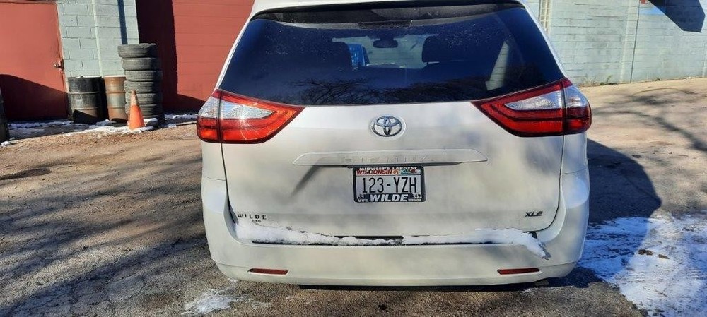 Used A/C Selector Switch fits: 2019 Toyota Sienna automatic temperature control
