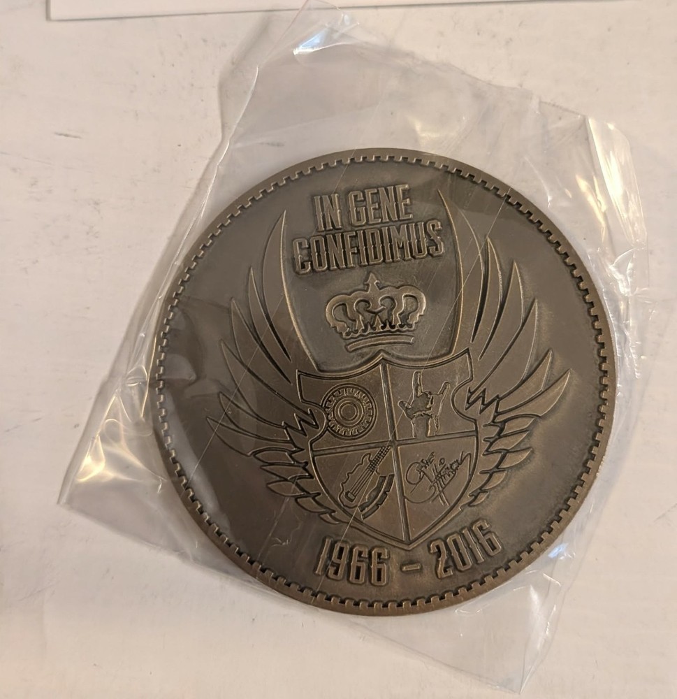 KISS GENE SIMMONS ACTION FIGURE and COIN From The Vault MEZCO Sealed New