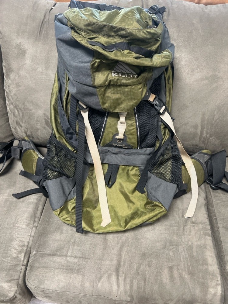 KELTY TORNANDO 4900 (SP8023791)