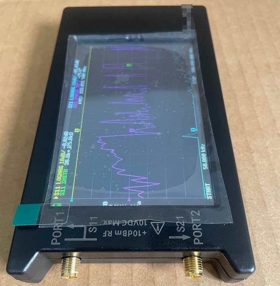 50KHz-1.5GHz Vector Network Analyzer W/ 4" LCD for UHF Antenna