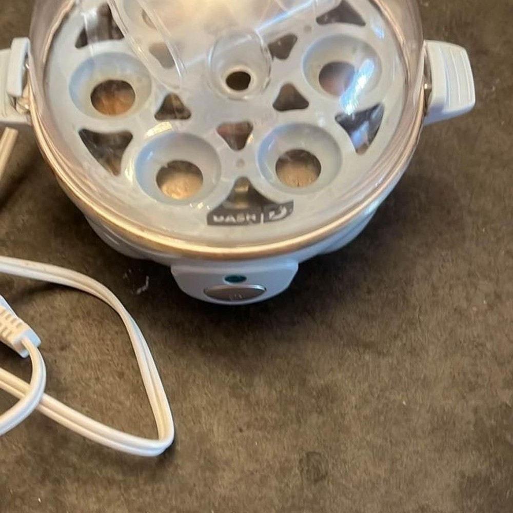 Egg cooker Dash