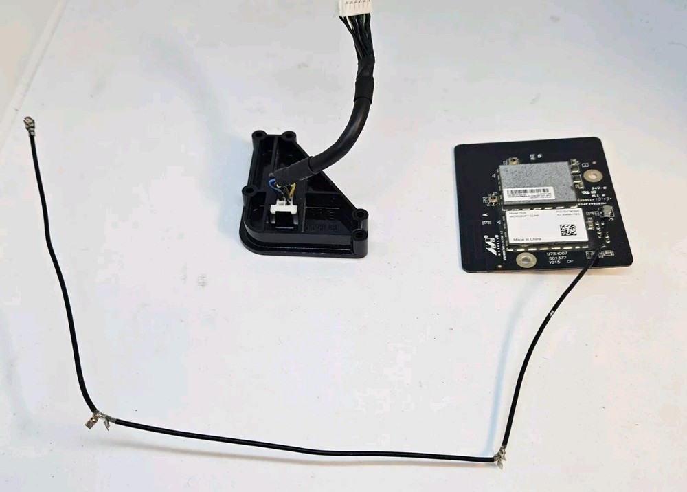Microsoft Xbox ONE 1540 WiFi Bluethooth Module, Connector And Antenna. 3 PC Set