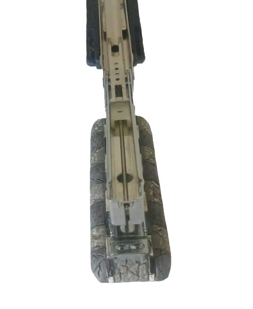 🟡 Antique Car Stapler Staples