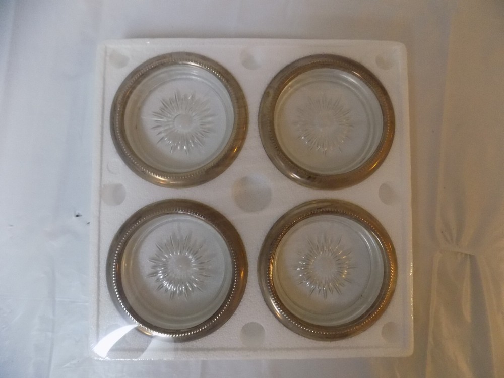 4pc Coaster set Leonard Silver MFG 1980 Coasters still in plastic